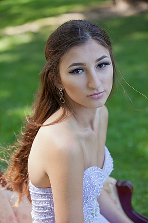Ashley (27)